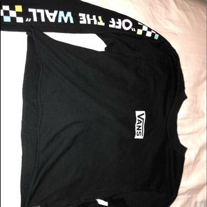 Long sleeve checkered shirt !